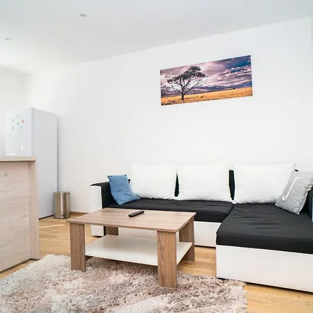 公寓 Brand New Apartman 科希策