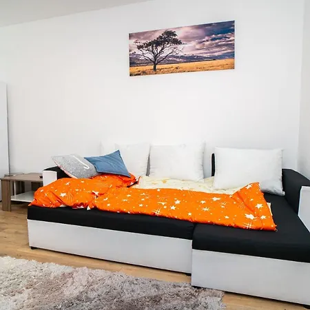 公寓 Brand New Apartman